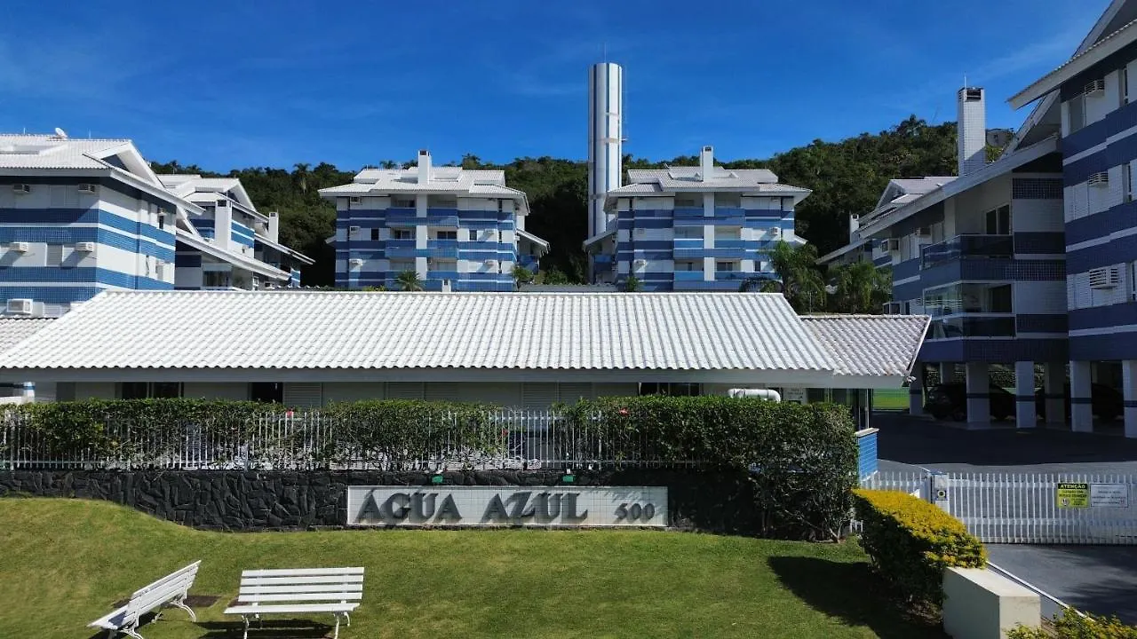 Apto C/ Sacada E Churrasqueira - Praia Brava, Florianópolis شقة
